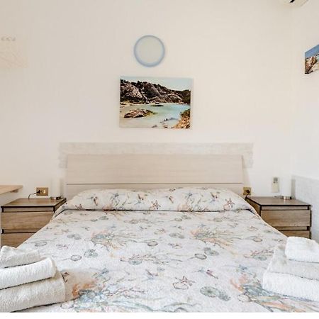 B&B Arcipelago ラ・マッダレーナ エクステリア 写真